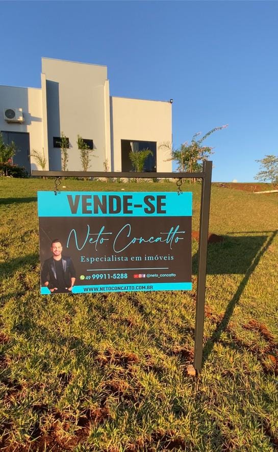 CASA PLANA DE FRENTE PARA O LAGO NO CONDOMÍNIO ESPELHO DAS ÁGUAS. “contem  vídeo”.