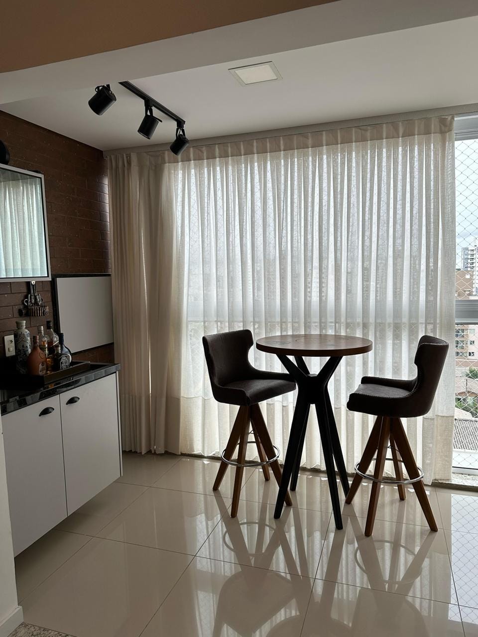 Apartamento mobiliado no Condá tower