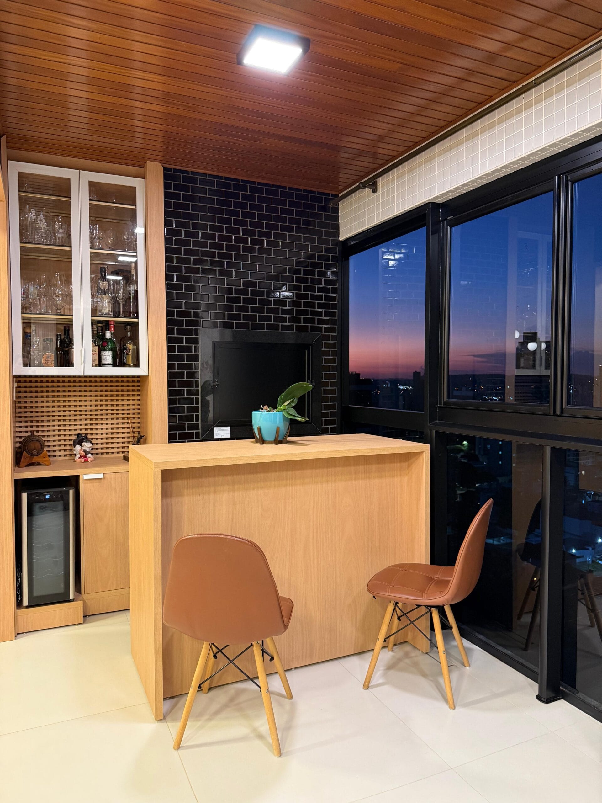 Apartamento finamente decorado no GIA.