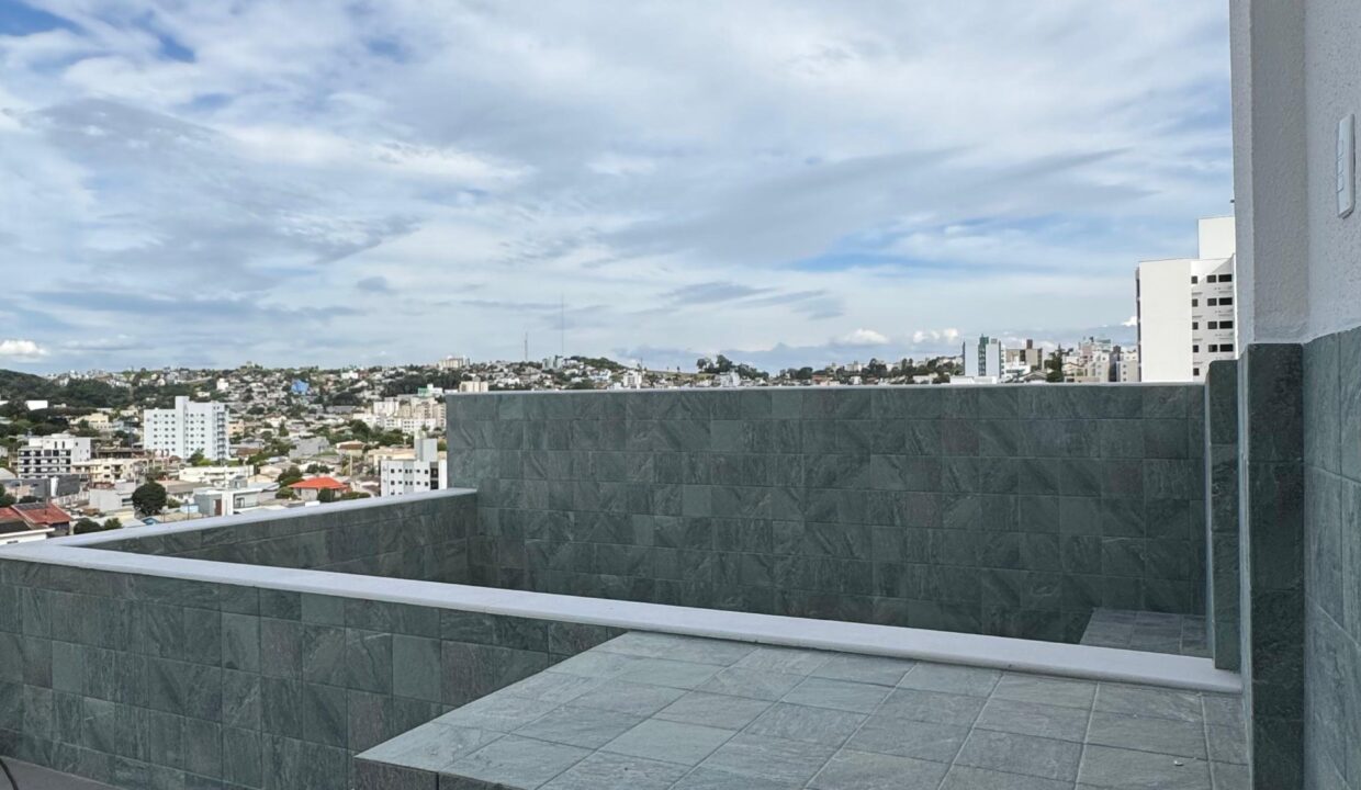 WhatsApp Image 2025-03-18 at 09.09.04