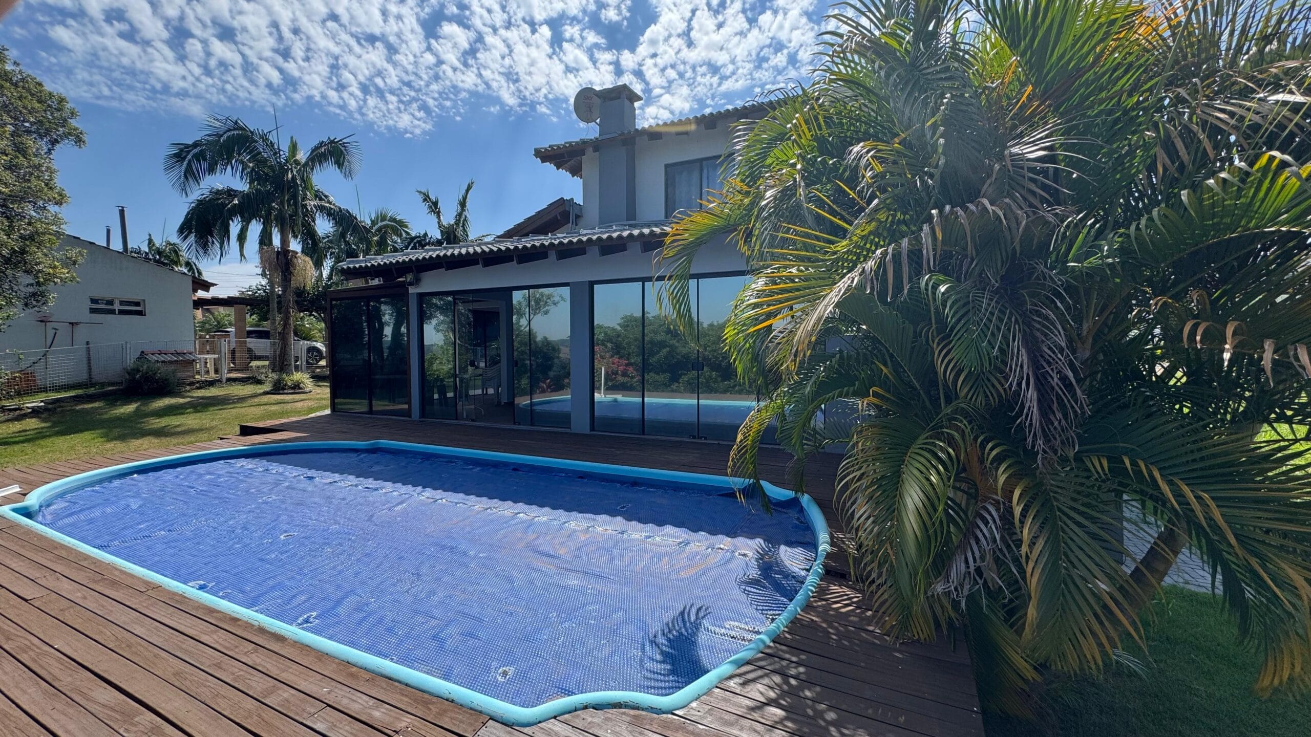 Casa no Condomínio Villagos, aceita imóvel de menor valor.