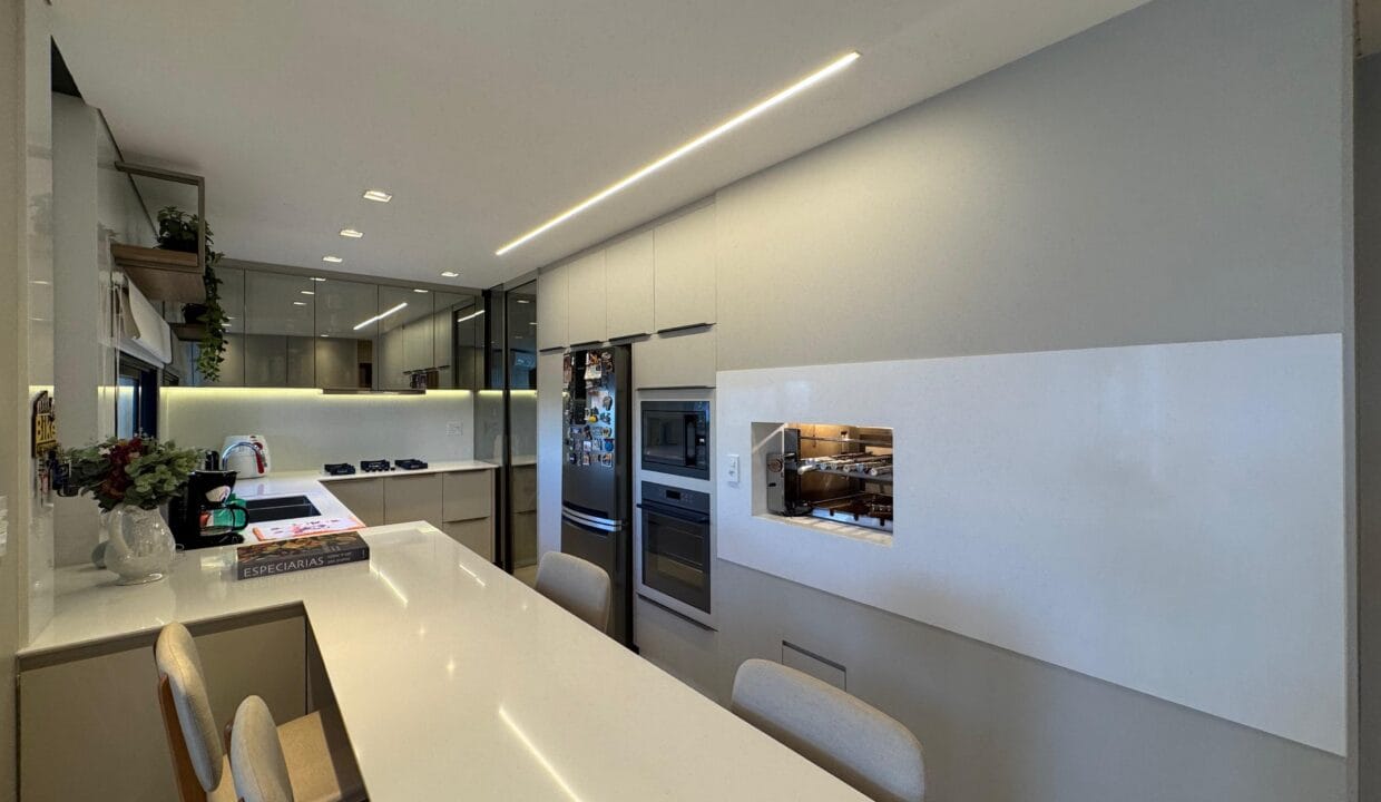 WhatsApp Image 2025-03-20 at 16.11.55 (1)