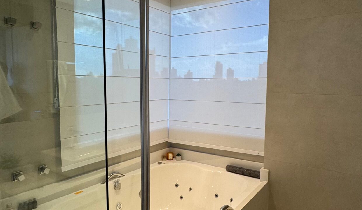 WhatsApp Image 2025-03-20 at 16.11.58 (1)