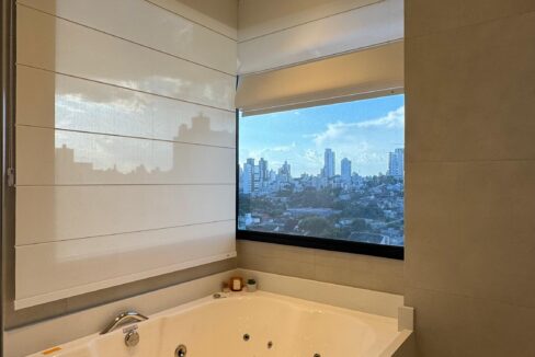 WhatsApp Image 2025-03-20 at 16.11.58 (2)