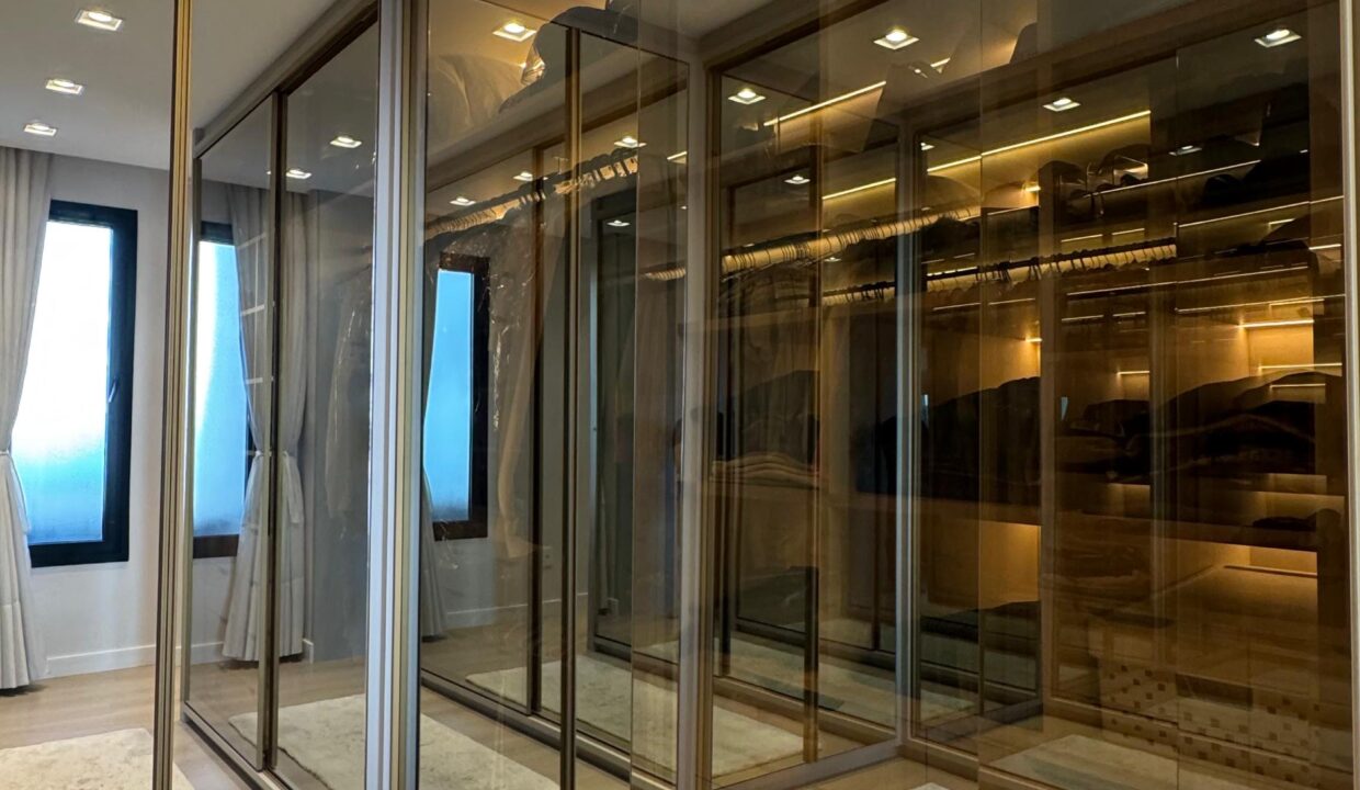 WhatsApp Image 2025-03-20 at 16.11.58 (3)