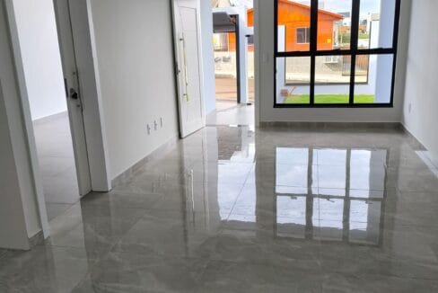 WhatsApp Image 2025-03-27 at 10.49.33 (2)