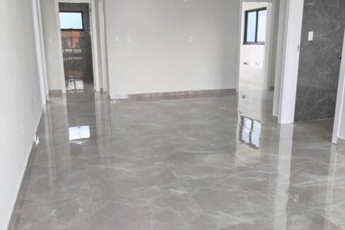 WhatsApp Image 2025-03-27 at 10.49.33