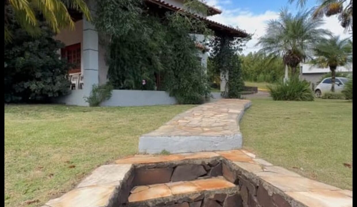 WhatsApp Image 2025-04-01 at 09.42.15