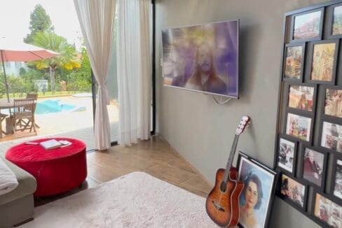 WhatsApp Image 2025-04-01 at 09.42.53 (1)