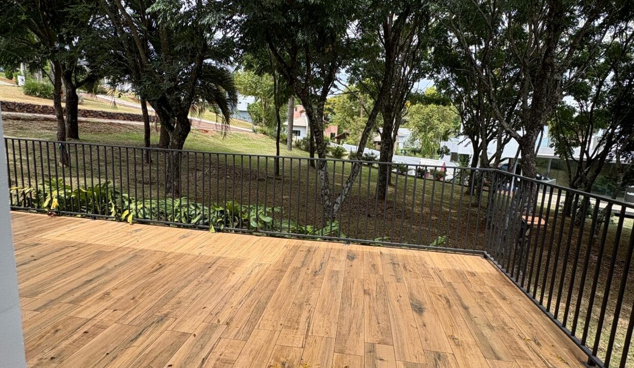 WhatsApp Image 2025-04-01 at 17.45.48