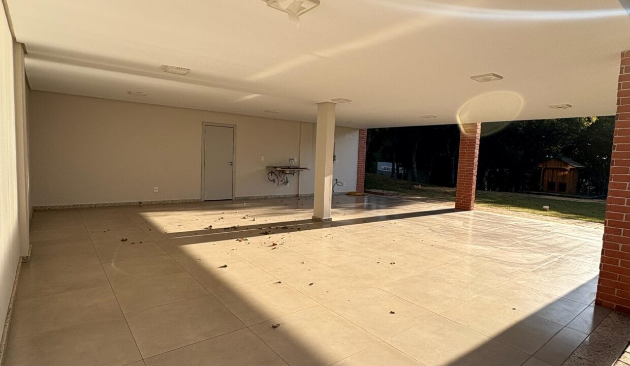 WhatsApp Image 2025-04-01 at 17.47.05 (1)